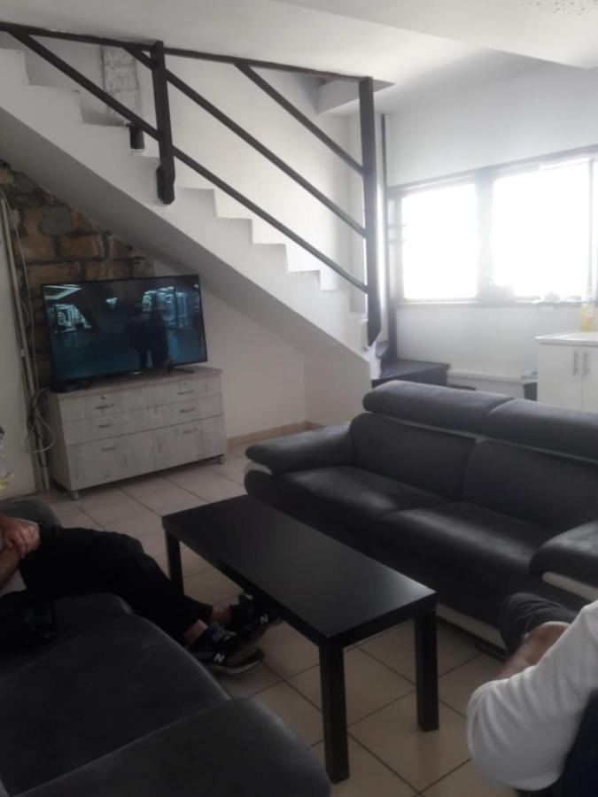 German Colony Guest House- Private And Dorm Rooms Haifa Luaran gambar