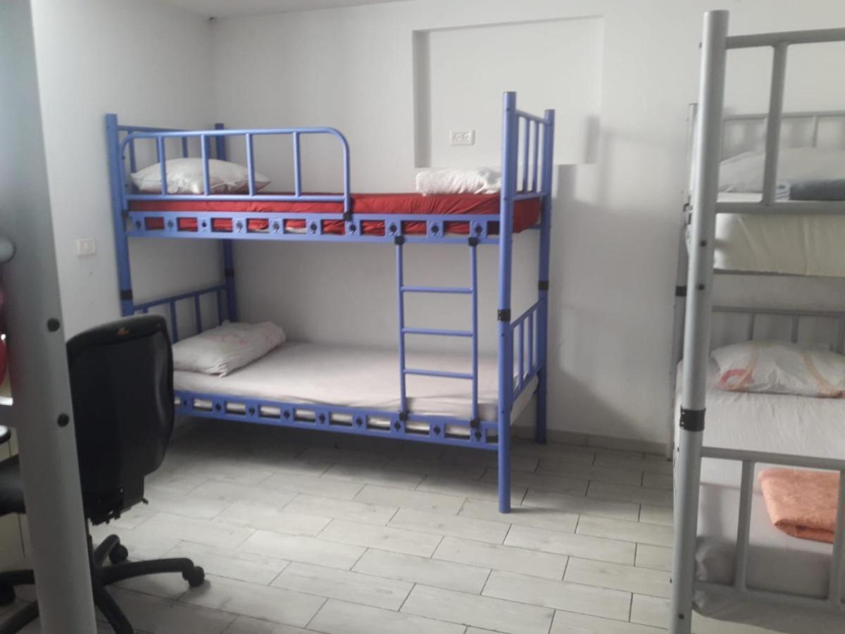 German Colony Guest House- Private And Dorm Rooms Haifa Luaran gambar