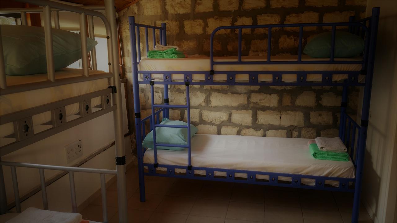 German Colony Guest House- Private And Dorm Rooms Haifa Luaran gambar