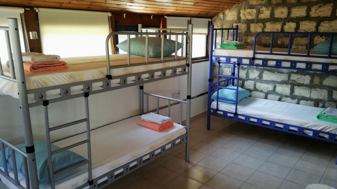 German Colony Guest House- Private And Dorm Rooms Haifa Luaran gambar
