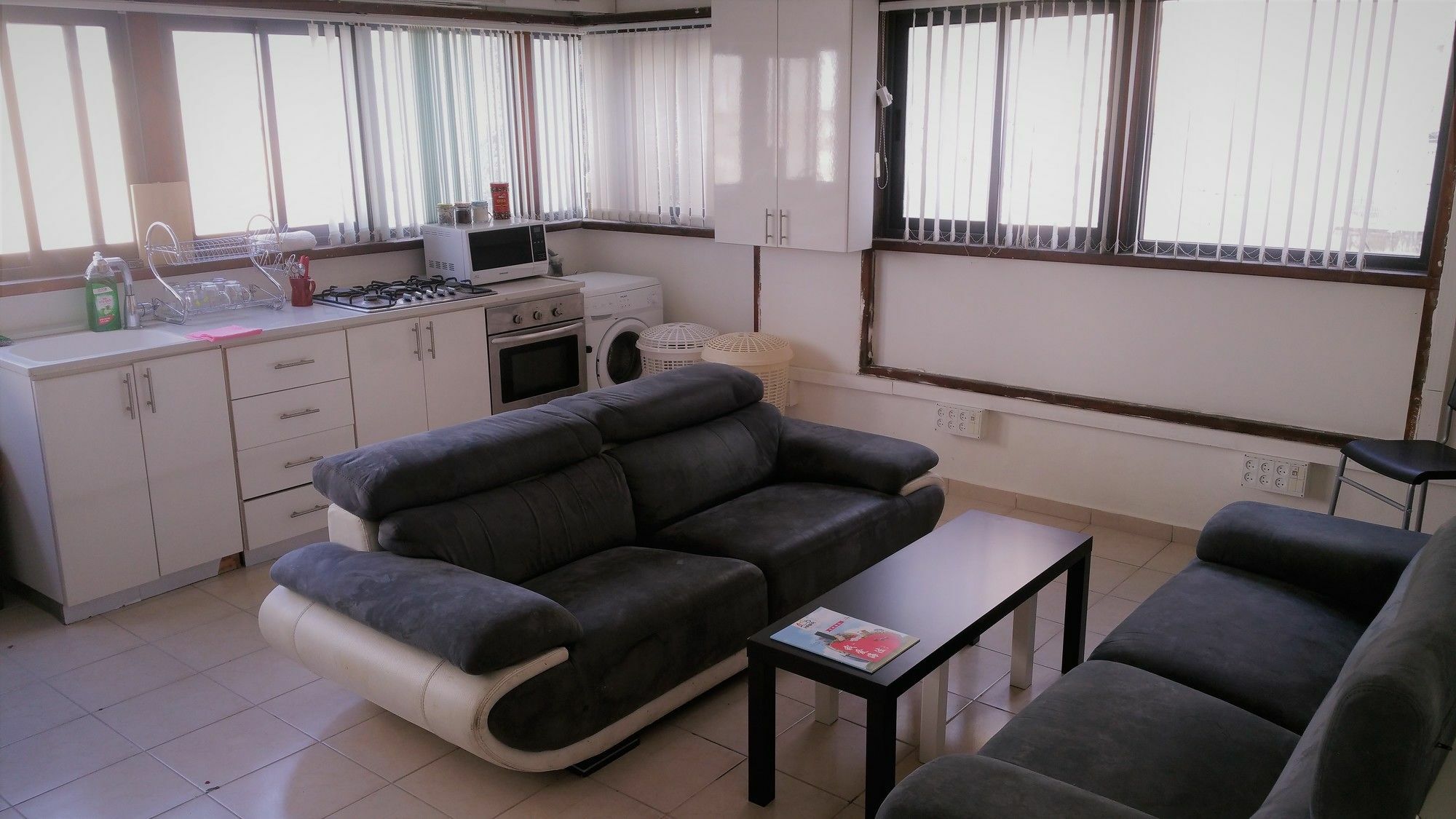German Colony Guest House- Private And Dorm Rooms Haifa Luaran gambar